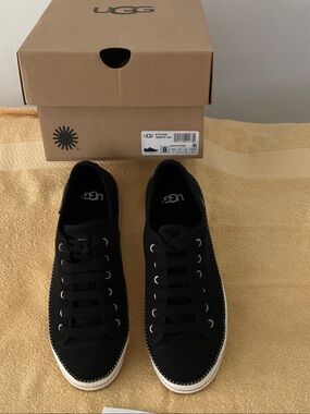 Ugg sneakers
